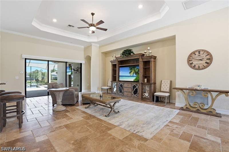 3 bedroom SingleFamilyResidence at 3266 Runaway Ln, Runaway Bay, Naples — photo 4