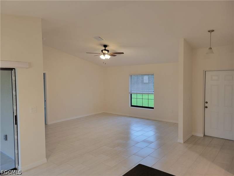 3 bedroom SingleFamilyResidence at 1105 NE 6th Pl, Cape Coral, Cape Coral — photo 5