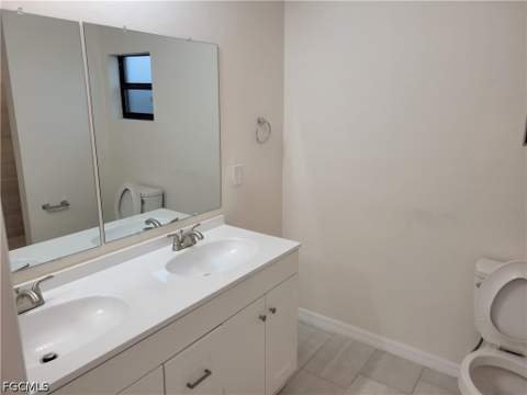 1105 NE 6th Pl, Cape Coral FL - photo 8 of 10