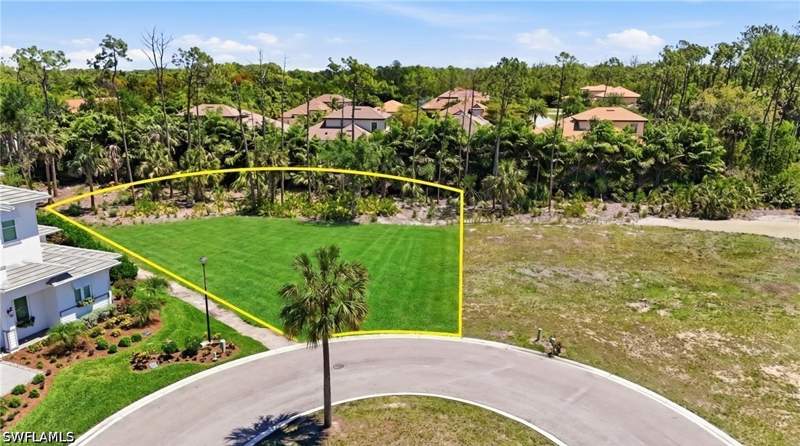 5 bedroom SingleFamilyResidence at 2969 Coco Lakes Dr, Coco Lakes, Naples — photo 5