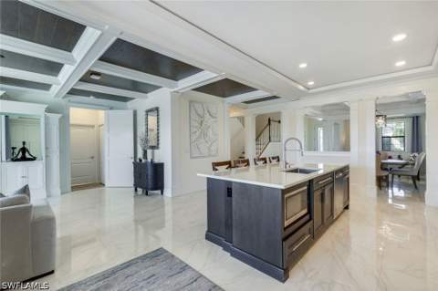 9250 Shadow Oak Ln, Naples FL - photo 6 of 47