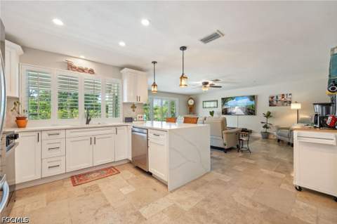 3680 Woodstork Ct, Fort Myers FL - photo 11 of 50