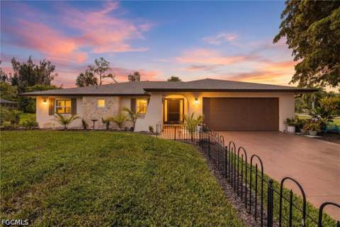 3680 Woodstork Ct, Fort Myers FL - photo 7 of 50