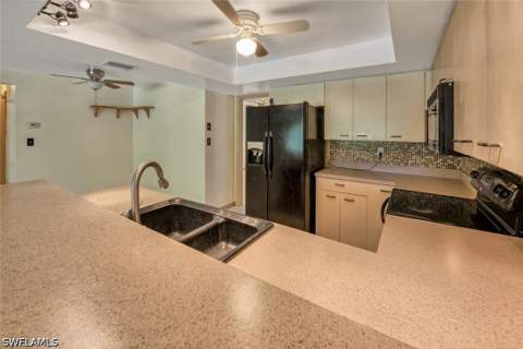 29 Caribbean Rd, Naples FL - photo 12 of 32