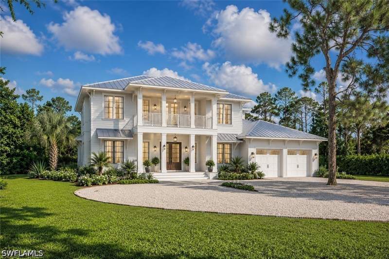 4 bedroom SingleFamilyResidence at 29 Caribbean Rd, Pine Ridge, Naples — photo 2