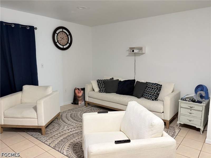 2 bedroom Townhouse at 13160 Kings Point Dr 2, Southwood Condominium, Fort Myers — photo 2