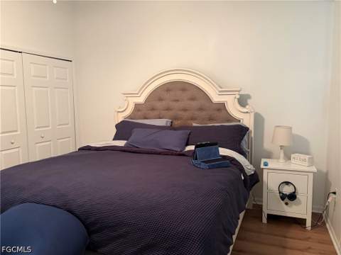 13160 Kings Point Dr 2, Fort Myers FL - photo 6 of 14