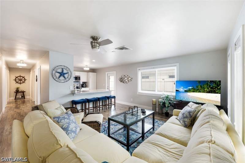 3 bedroom SingleFamilyResidence at 645 101st Ave N, Naples Park, Naples — photo 3
