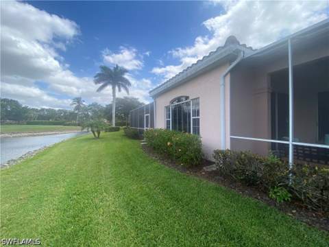 9181 Las Maderas Dr, Bonita Springs FL - photo 17 of 39