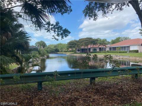 9181 Las Maderas Dr, Bonita Springs FL - photo 19 of 39