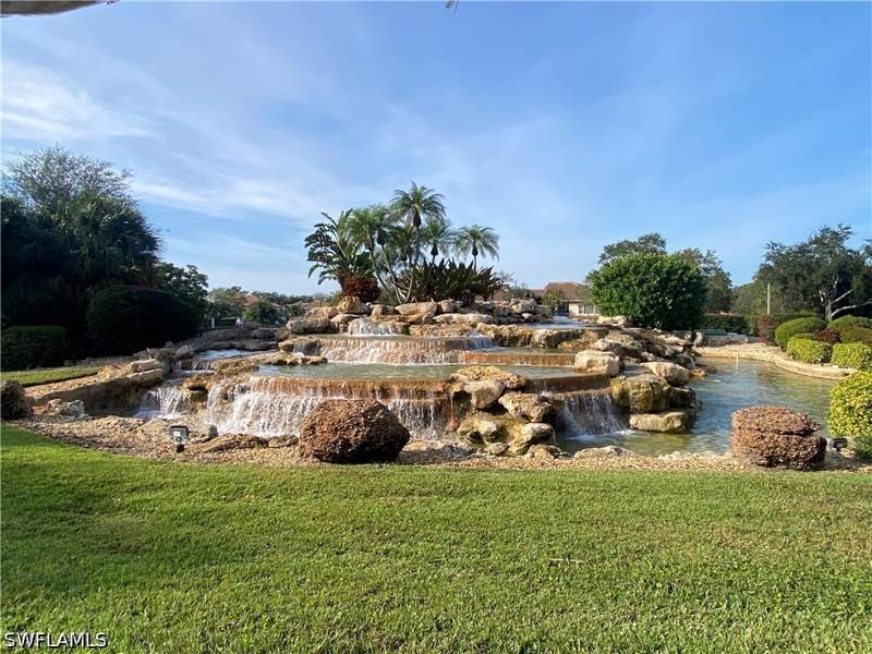 2 bedroom Attached at 9181 Las Maderas Dr, Las Brisas At Spanish Wells, Bonita Springs — photo 3