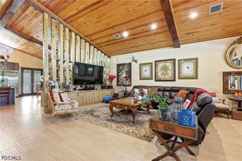 842 Hunting Club Ave, Clewiston FL - photo 10 of 48