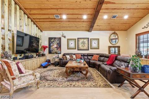 842 Hunting Club Ave, Clewiston FL - photo 8 of 48
