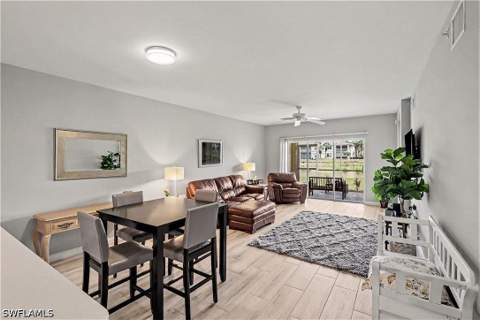 3031 Horizon Ln 2303, Naples FL - photo 6 of 25