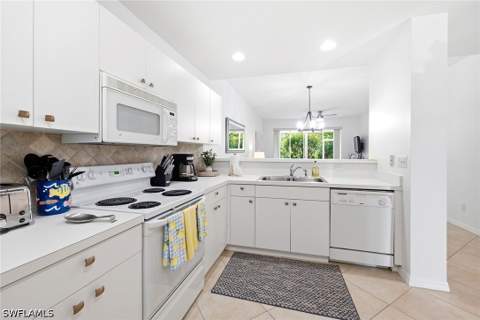 8335 Whisper Trace Way 105, Naples FL - photo 12 of 41