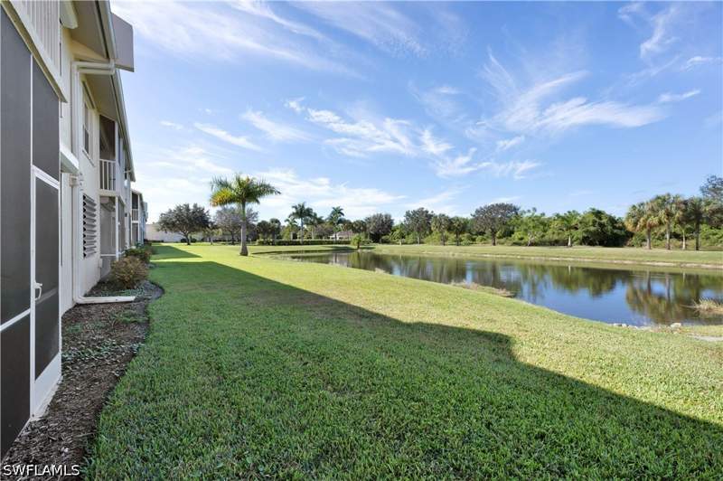 2 bedroom Condominium at 338 Newport Dr 1803, Sunset Cay Lakes, Naples — photo 4