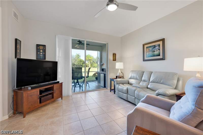 2 bedroom Condominium at 338 Newport Dr 1803, Sunset Cay Lakes, Naples — photo 5