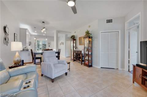 338 Newport Dr 1803, Naples FL - photo 6 of 13