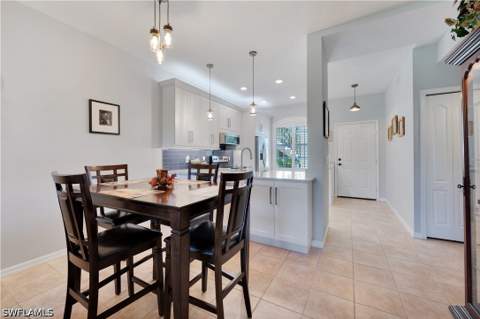 338 Newport Dr 1803, Naples FL - photo 7 of 13