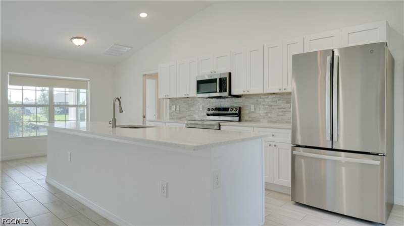 4 bedroom SingleFamilyResidence at 1509 NW 3rd Pl, Cape Coral, Cape Coral — photo 4