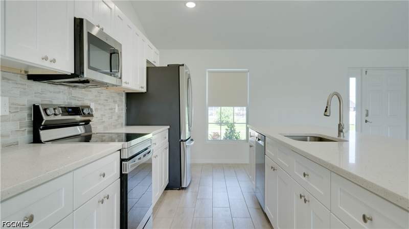 4 bedroom SingleFamilyResidence at 1509 NW 3rd Pl, Cape Coral, Cape Coral — photo 5
