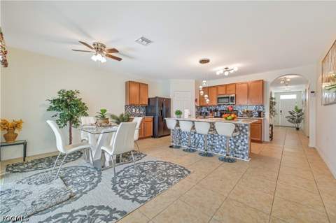 216 SW 29th St, Cape Coral FL - photo 9 of 33
