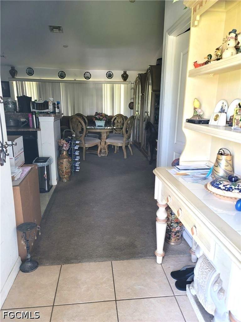 3 bedroom SingleFamilyResidence at 313 SW 14th Pl, Cape Coral, Cape Coral — photo 4