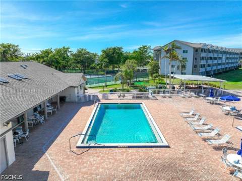 14871 Hole In 1 Cir Ph1, Fort Myers FL - photo 19 of 32