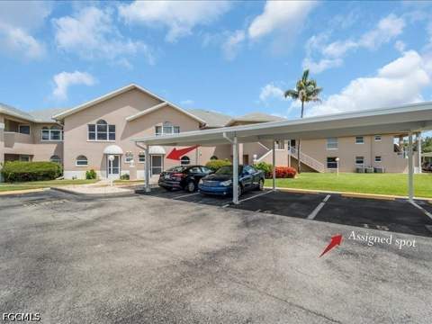 28 Cosmopolitan Dr 15, Lehigh Acres FL - photo 6 of 46