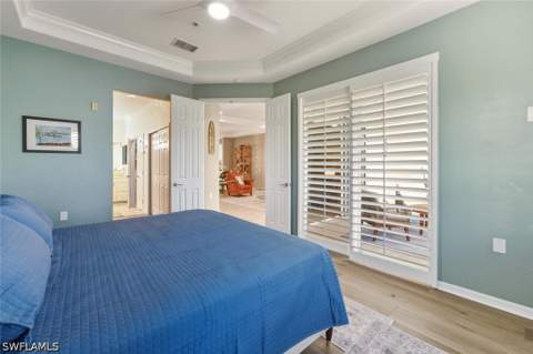 4833 Hampshire Ct 302, Naples FL - photo 20 of 38