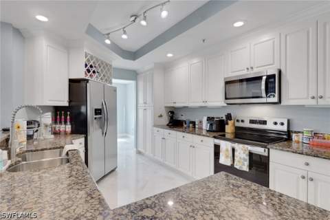 2743 1st St 2106, Fort Myers FL - photo 13 of 33