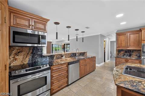 1229 SW 21st Ter, Cape Coral FL - photo 14 of 46