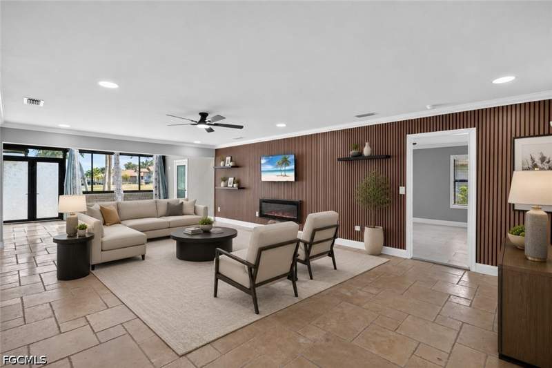 3 bedroom SingleFamilyResidence at 1229 SW 21st Ter, Cape Coral, Cape Coral — photo 5