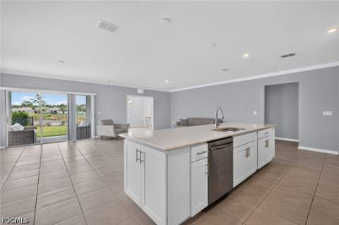 8959 Cascade Price Cir, North Fort Myers FL - photo 12 of 45