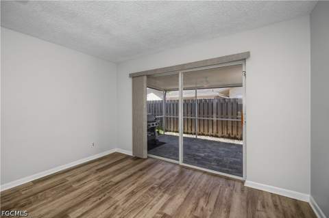 9782 Deerfoot Dr, Fort Myers FL - photo 14 of 30