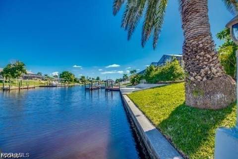 711 SE 33rd Ter, Cape Coral FL - photo 12 of 18