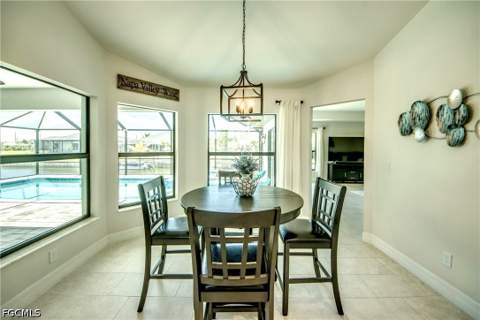 2104 SW 28th Ln, Cape Coral FL - photo 14 of 46