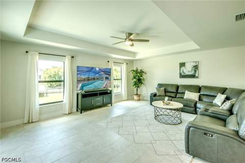 2104 SW 28th Ln, Cape Coral FL - photo 15 of 46
