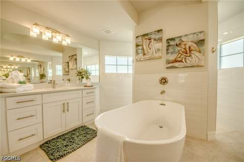 2104 SW 28th Ln, Cape Coral FL - photo 21 of 46