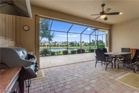 9292 Isla Bella Cir, Bonita Springs FL - photo 20 of 50