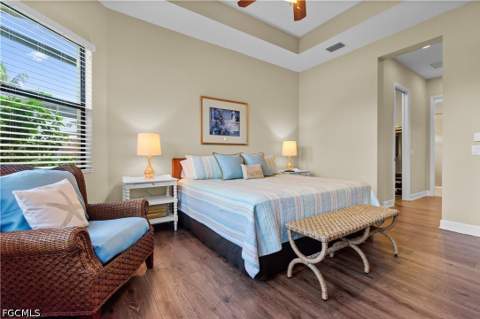 9292 Isla Bella Cir, Bonita Springs FL - photo 23 of 50
