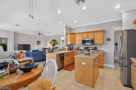 15627 Caloosa Creek Cir, Fort Myers FL - photo 16 of 50