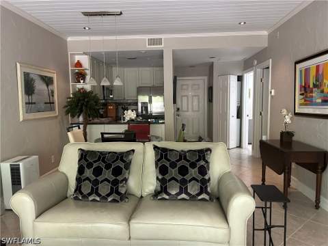 3321 Olympic Dr 625, Naples FL - photo 6 of 19