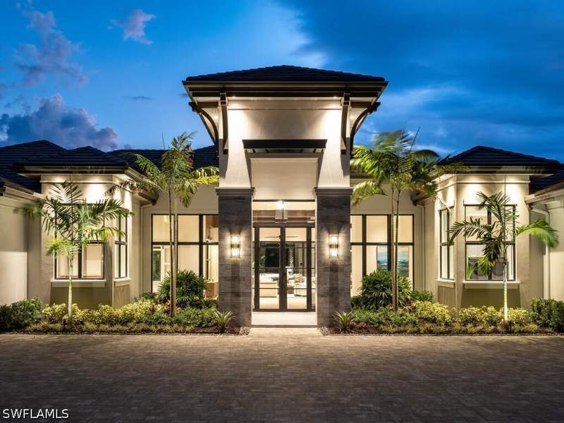 5 bedroom SingleFamilyResidence at 799 Cassena Rd, Pine Ridge, Naples — photo 2