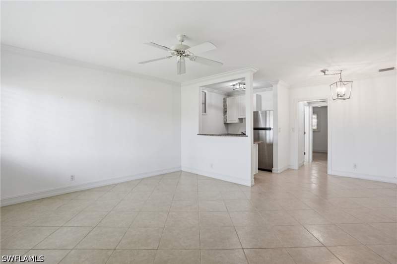 1 bedroom Condominium at 421 12th Ave S A4, Algonquin Club, Naples — photo 4
