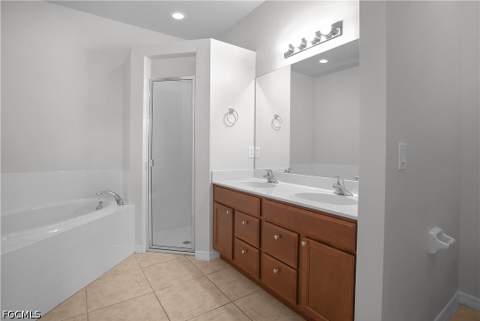820 SW 9th Ave, Cape Coral FL - photo 12 of 20