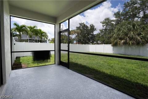 820 SW 9th Ave, Cape Coral FL - photo 18 of 20