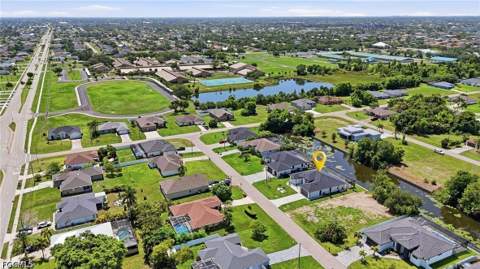 2306 SW 16th Ter, Cape Coral FL - photo 6 of 50