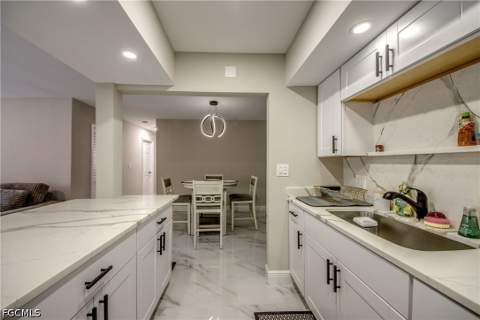 2544 1st St 107, Fort Myers FL - photo 22 of 30