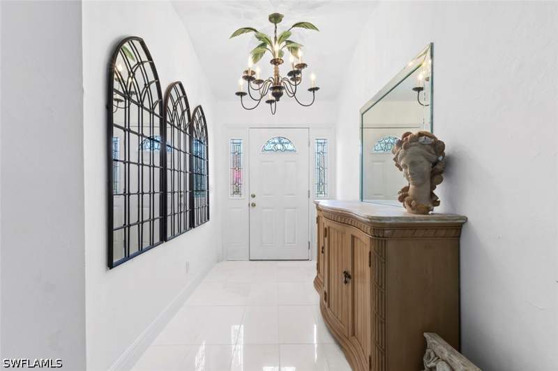 3 bedroom SingleFamilyResidence at 930 Moon Lake Dr, Moon Lake, Naples — photo 4